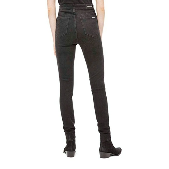 🚺🆕CALVIN KLEIN High Waisted Jeans - Picture 2 of 3
